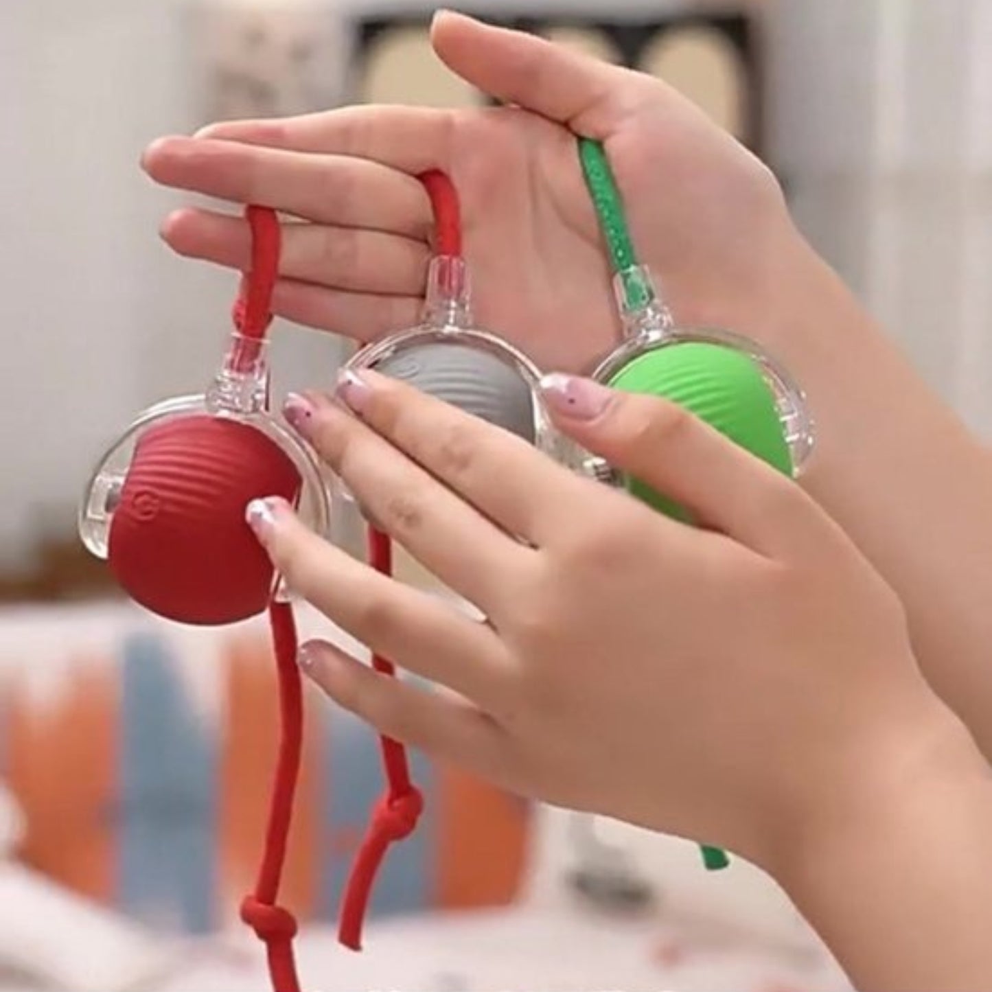 ZoomieBall™ – Den smarte legebold til katte & hunde
